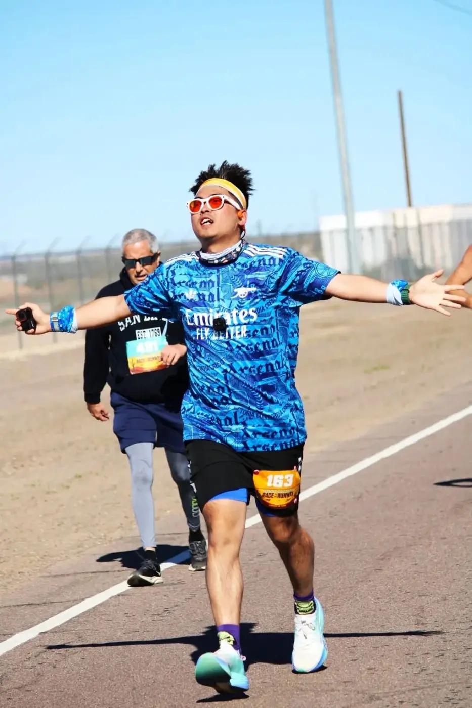 Heading toward the Race to the Runway finish