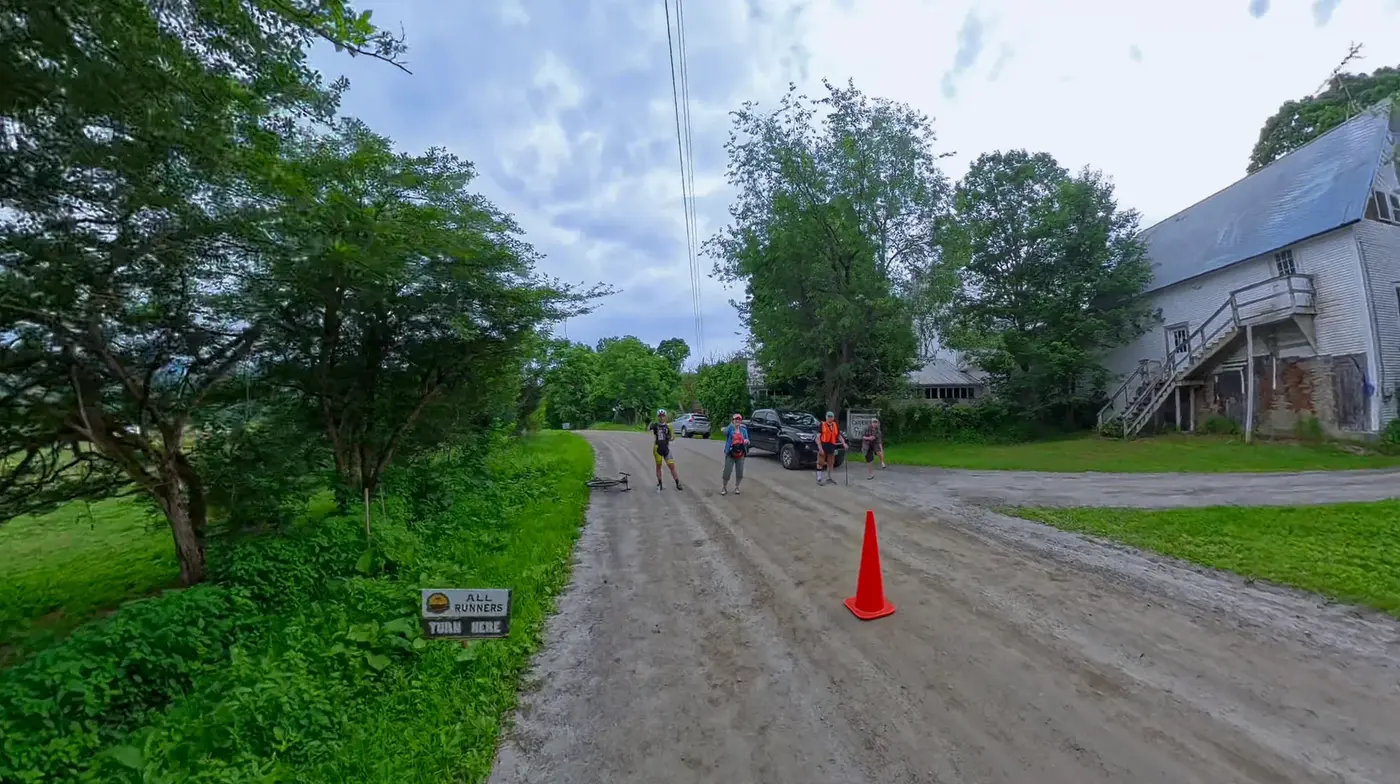Gravel path near the first climb