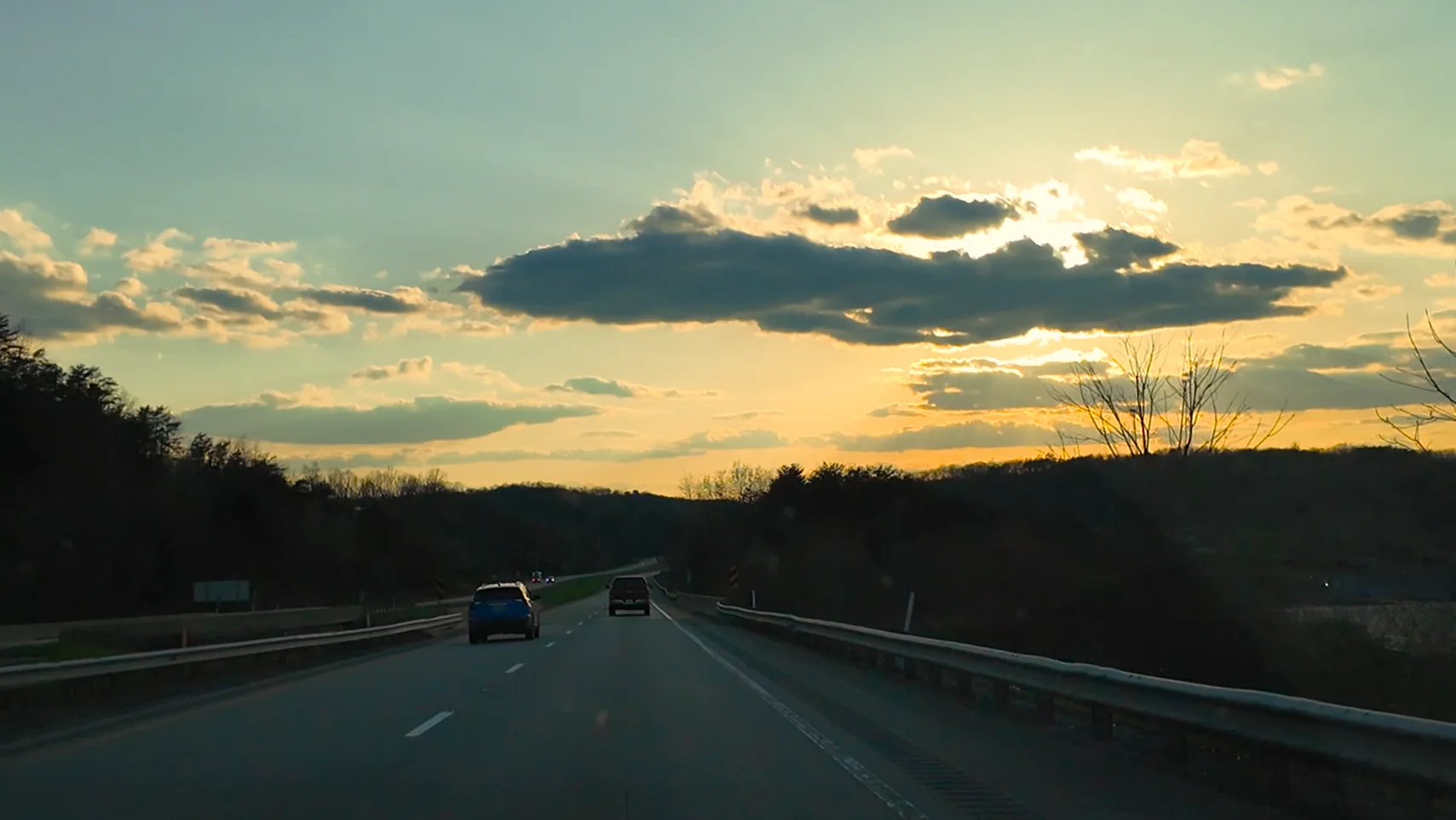 Golden highway sky leaving Virginia