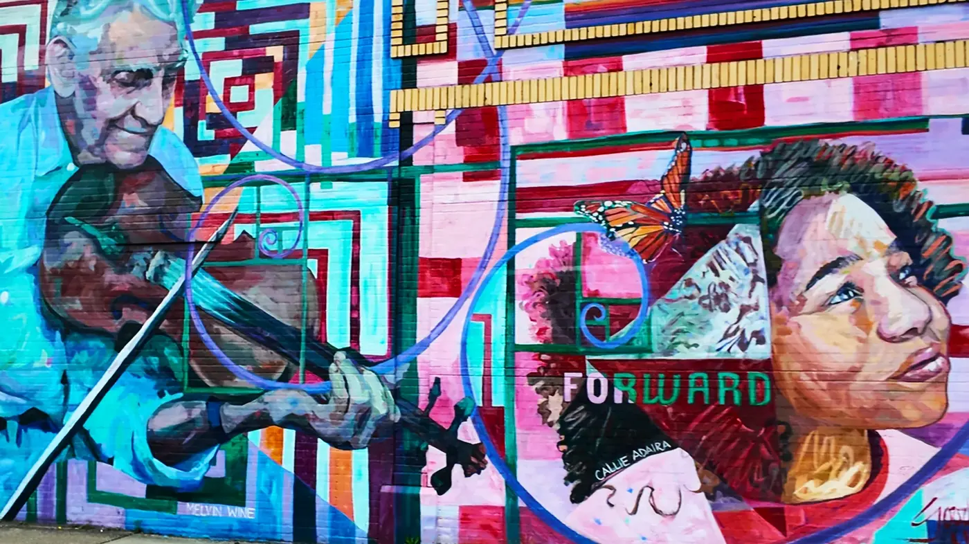 Forward mural in downtown Roanoke