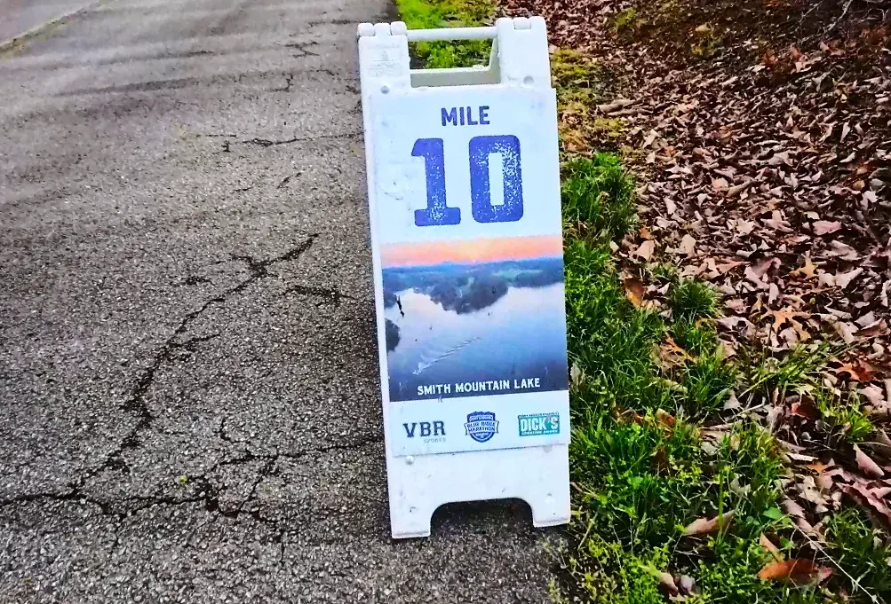 Mile 10 marker on the cracked road