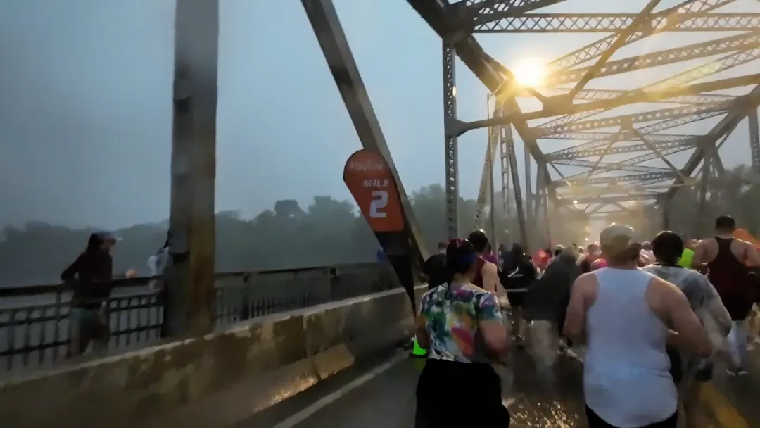 Cincinnati marathon photo 026