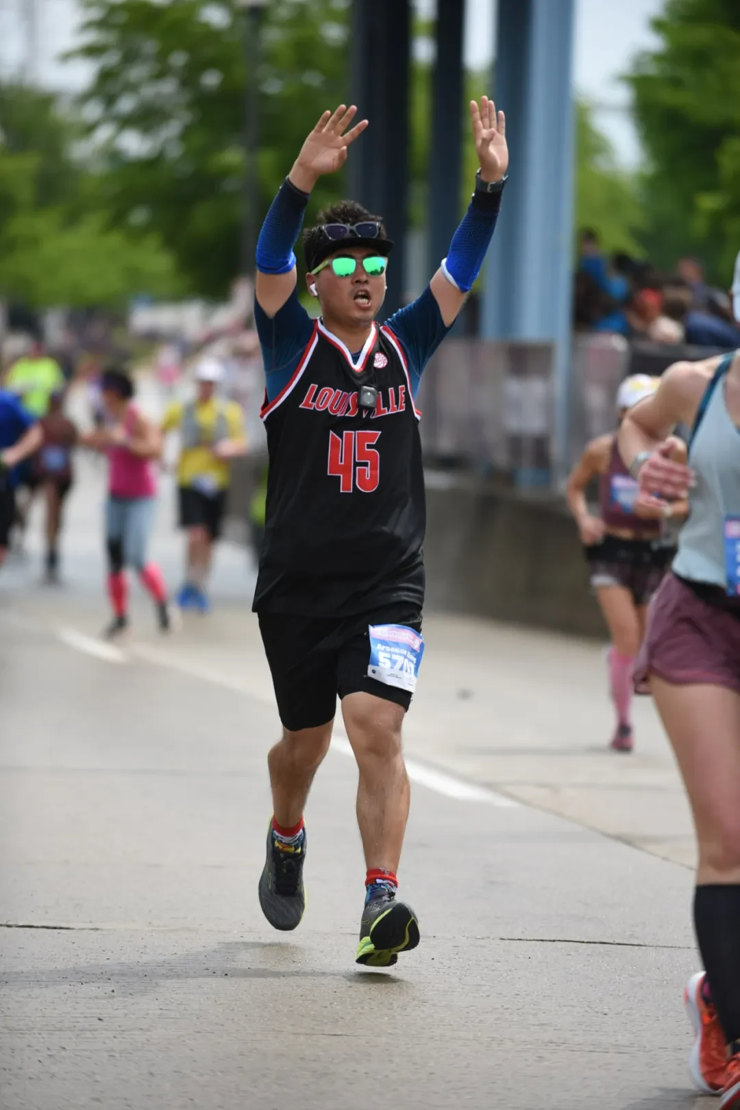 Cincinnati marathon photo 069