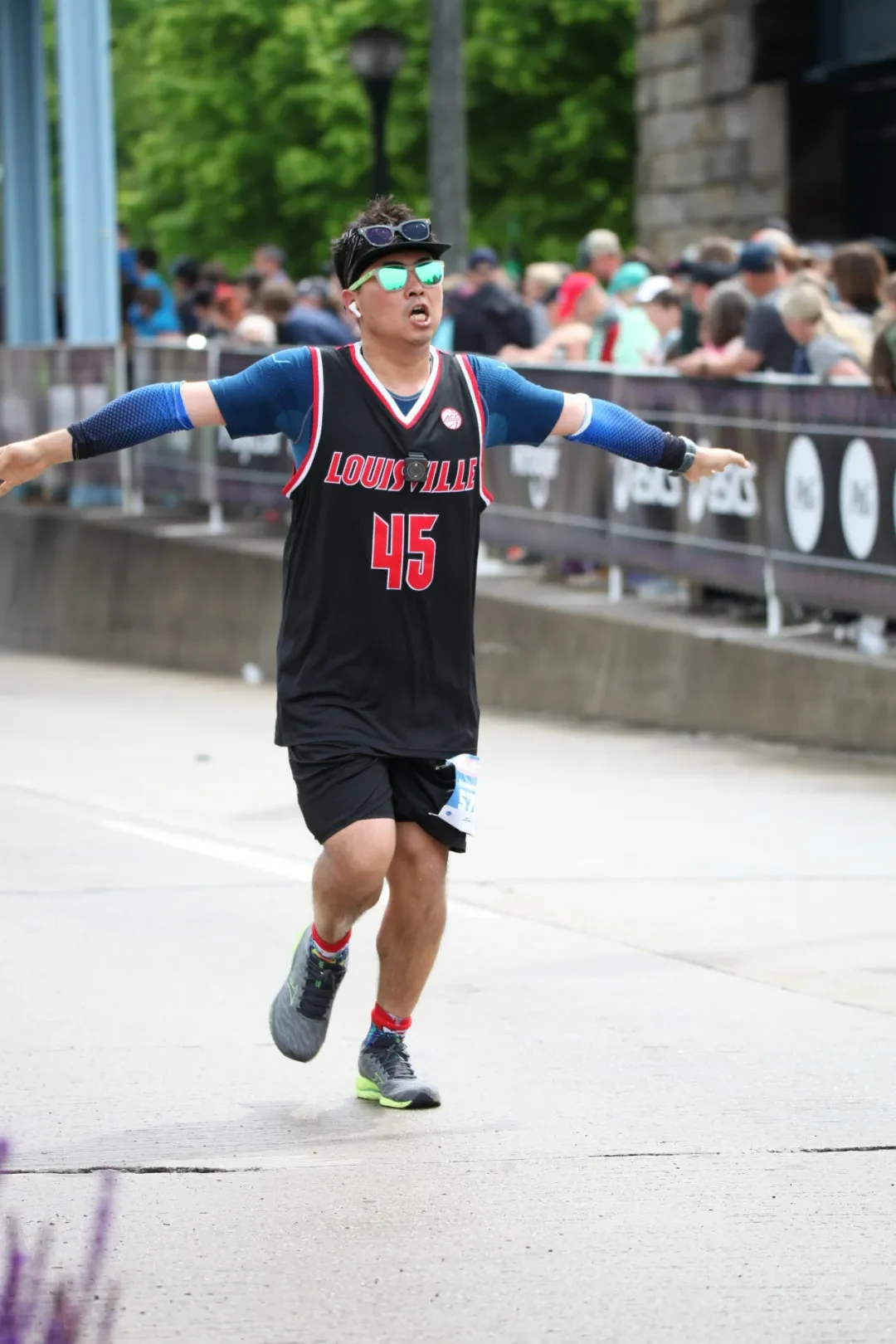 Cincinnati marathon photo 070