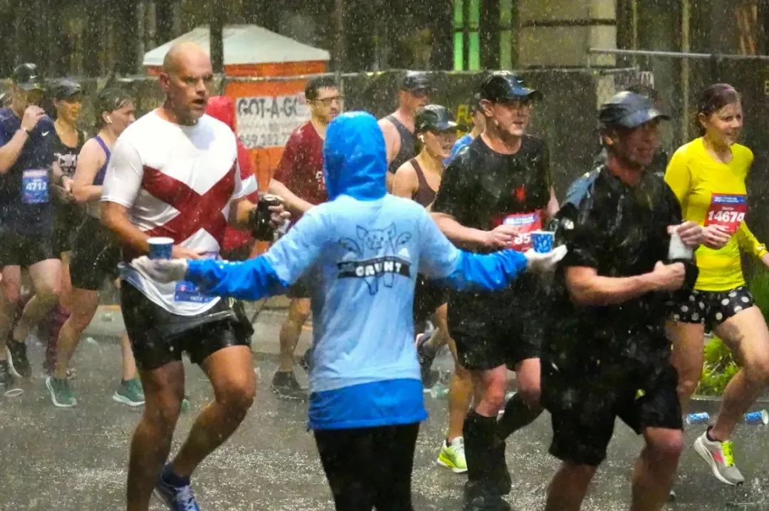 Cincinnati marathon photo 091