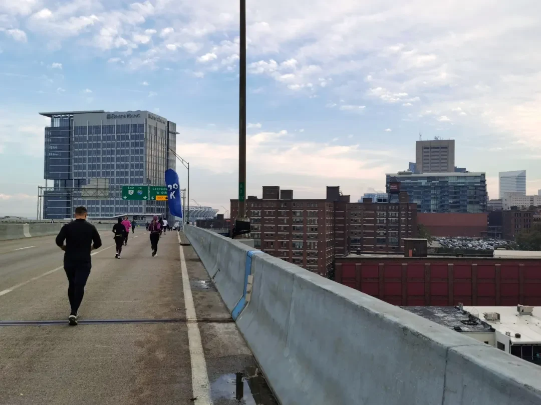Cleveland Marathon photo 053