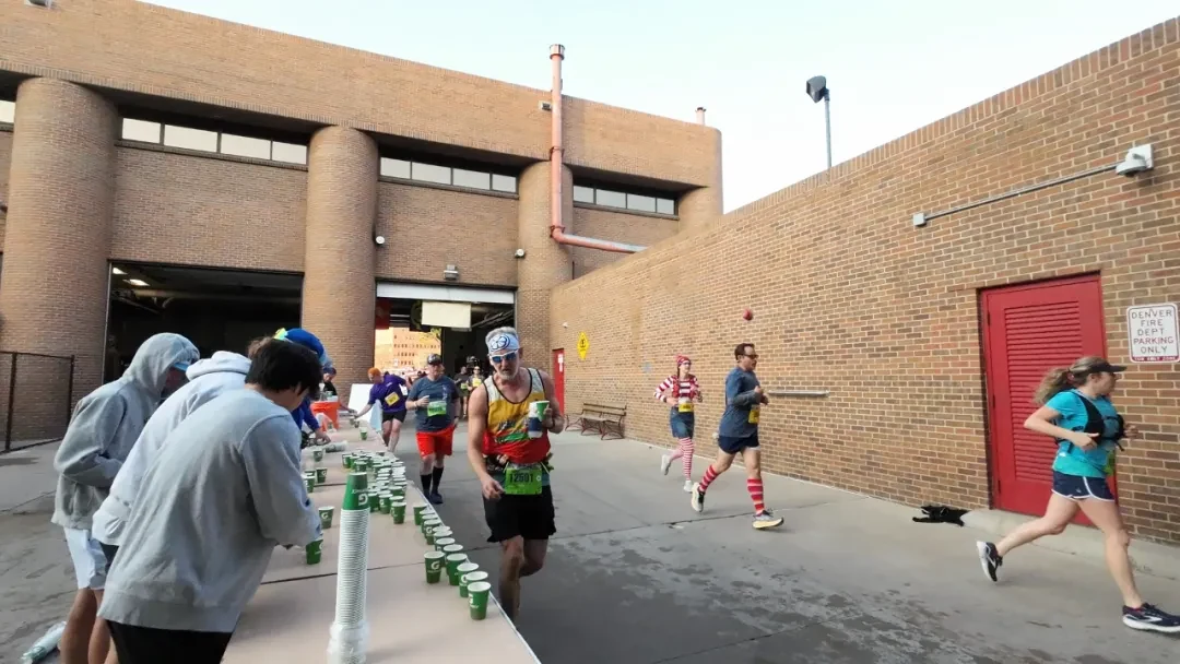 Denver marathon photo 051