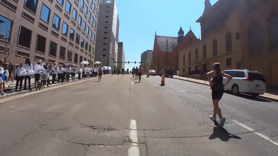 Denver marathon photo 120