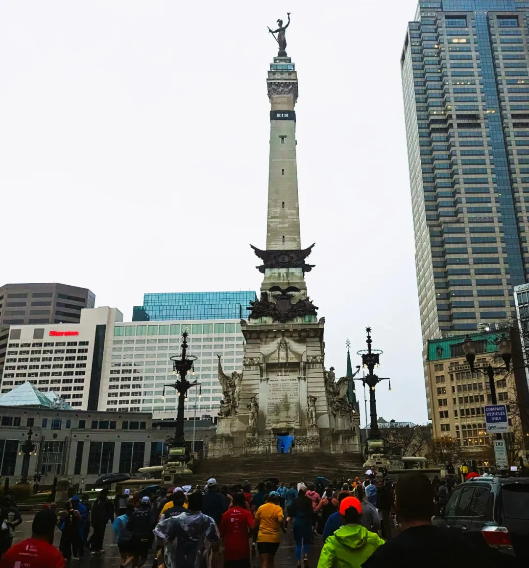 Indianapolis Monumental Marathon photo 024