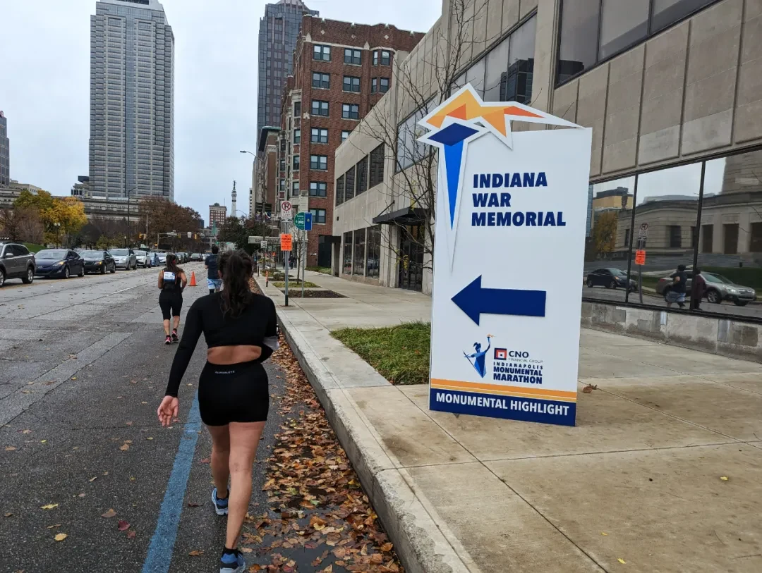 Indianapolis Monumental Marathon photo 041