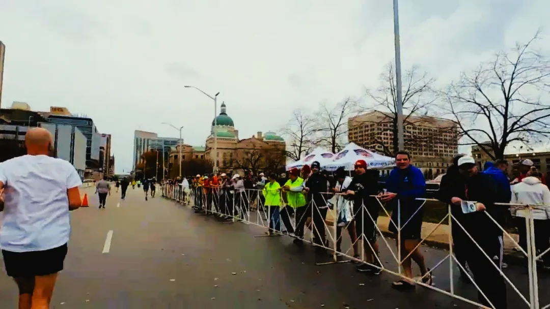 Indianapolis Monumental Marathon photo 042