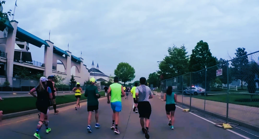 Run to Churchill Downs