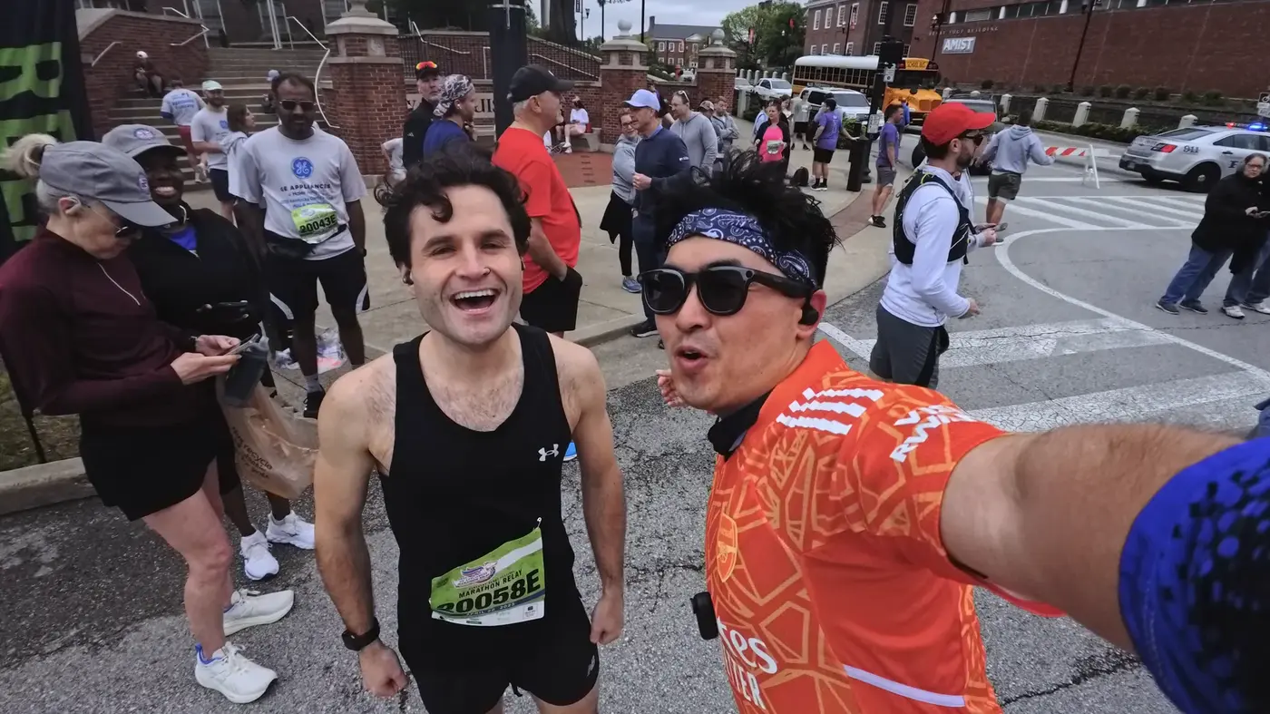 Selfie with a runner in black