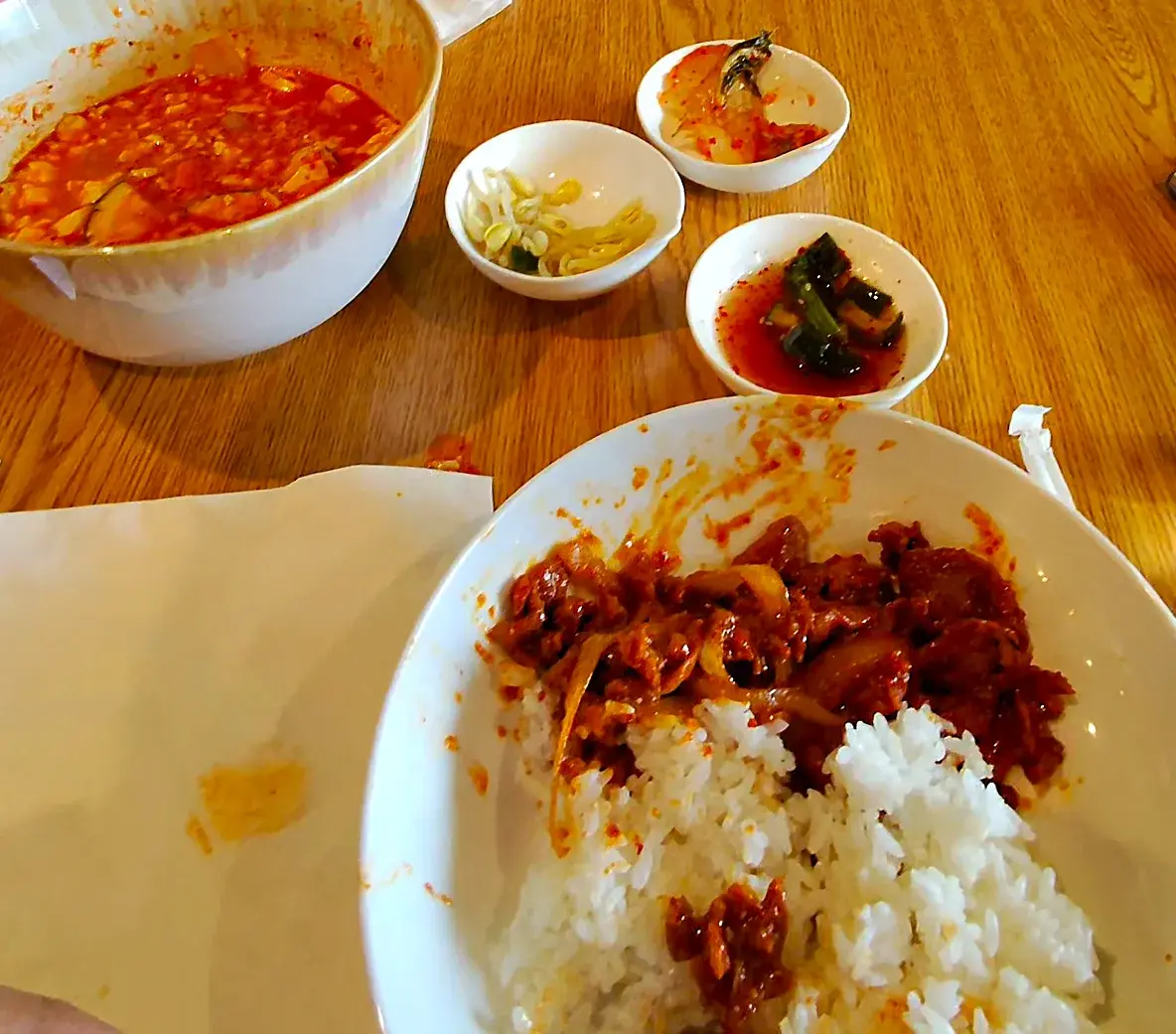 Bib-weekend fuel: rice, pork, and banchan