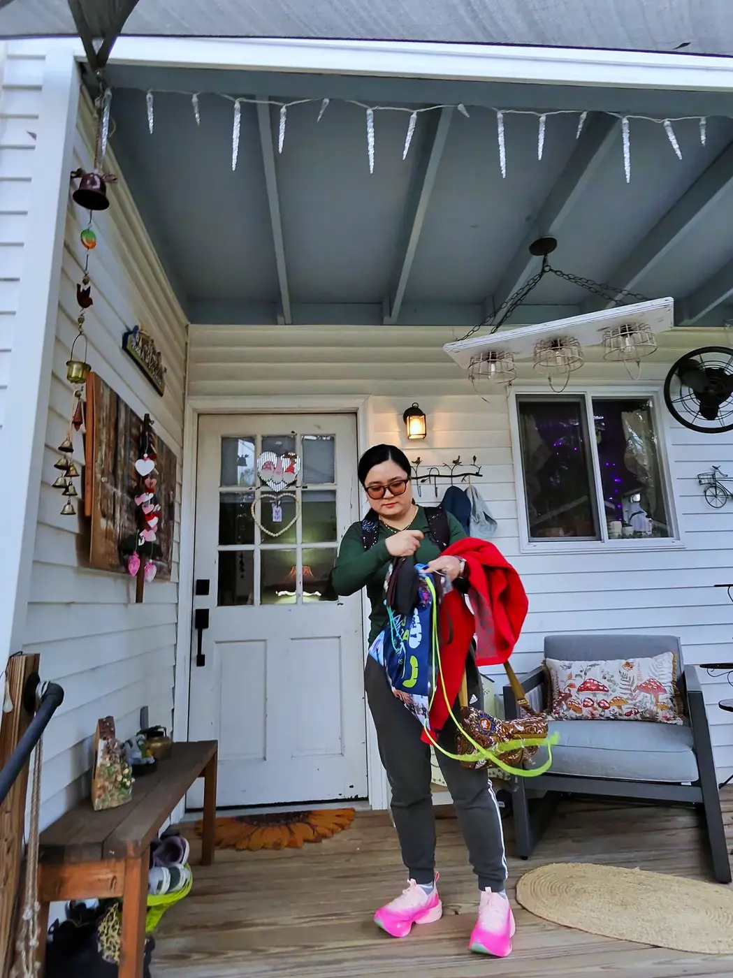 Front porch photo before the early start