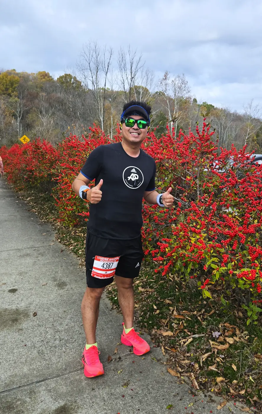 black-and-red course photo beside the red