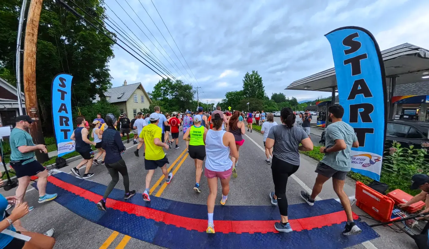 Start banner on the small-town road