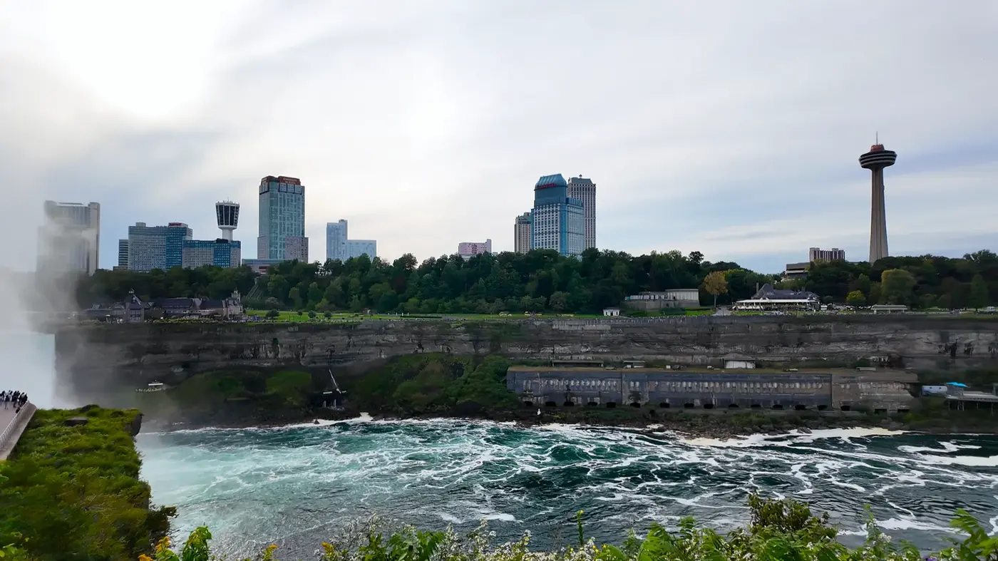 Niagara skyline and river