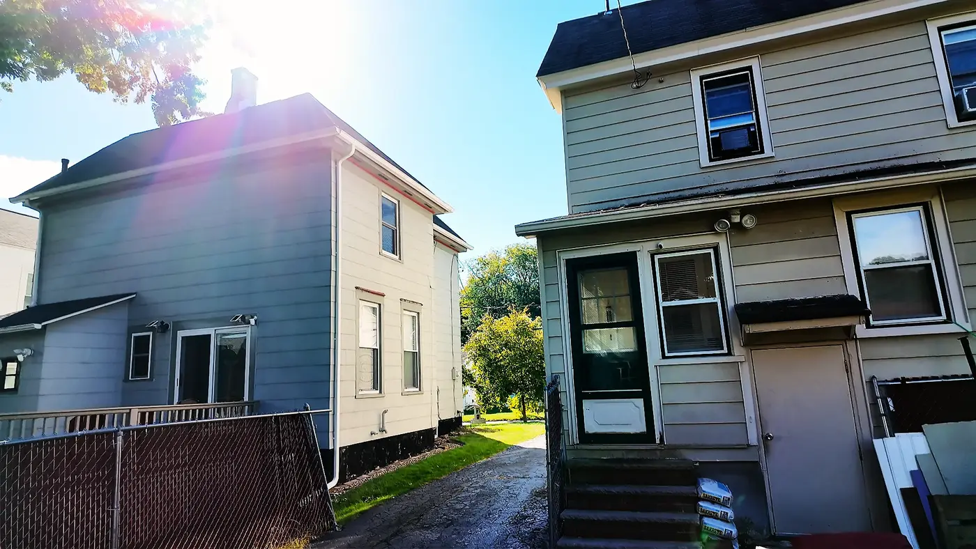 Morning outside the Syracuse Airbnb
