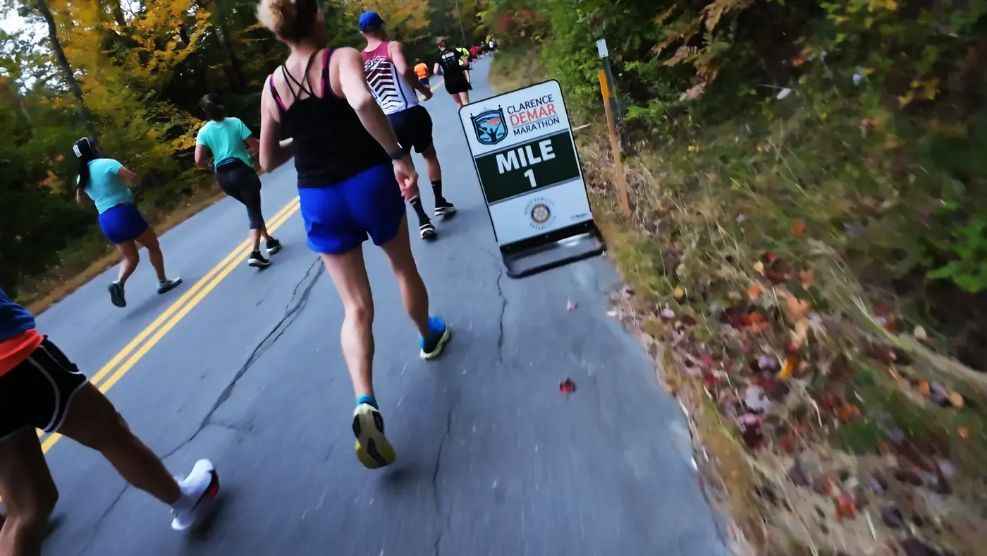Mile 1 marker on the Clarence DeMar course
