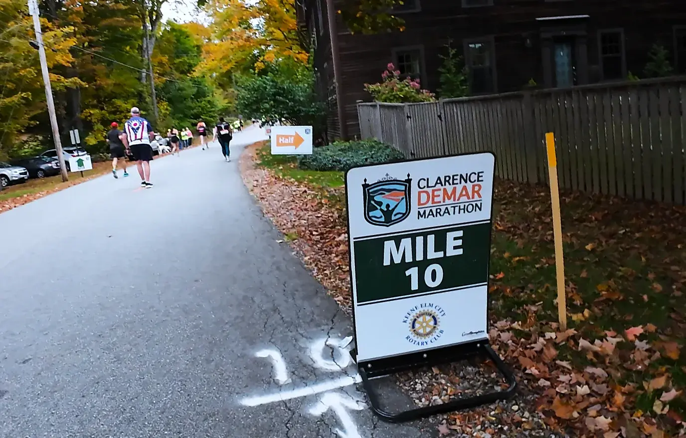 Mile 10 marker