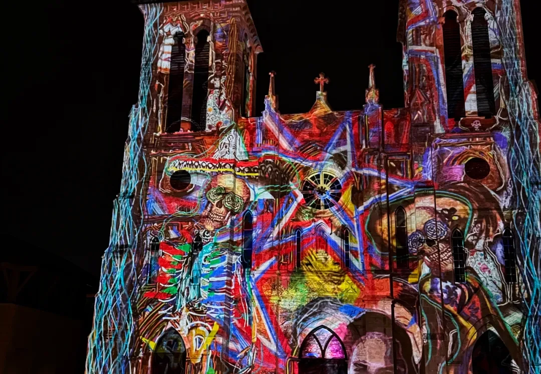 Light Show at the San Fernando Cathedral @Arsenan