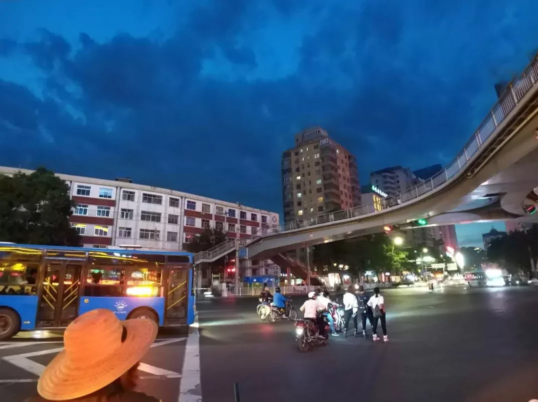 Lanzhou, Gansu story photo 35
