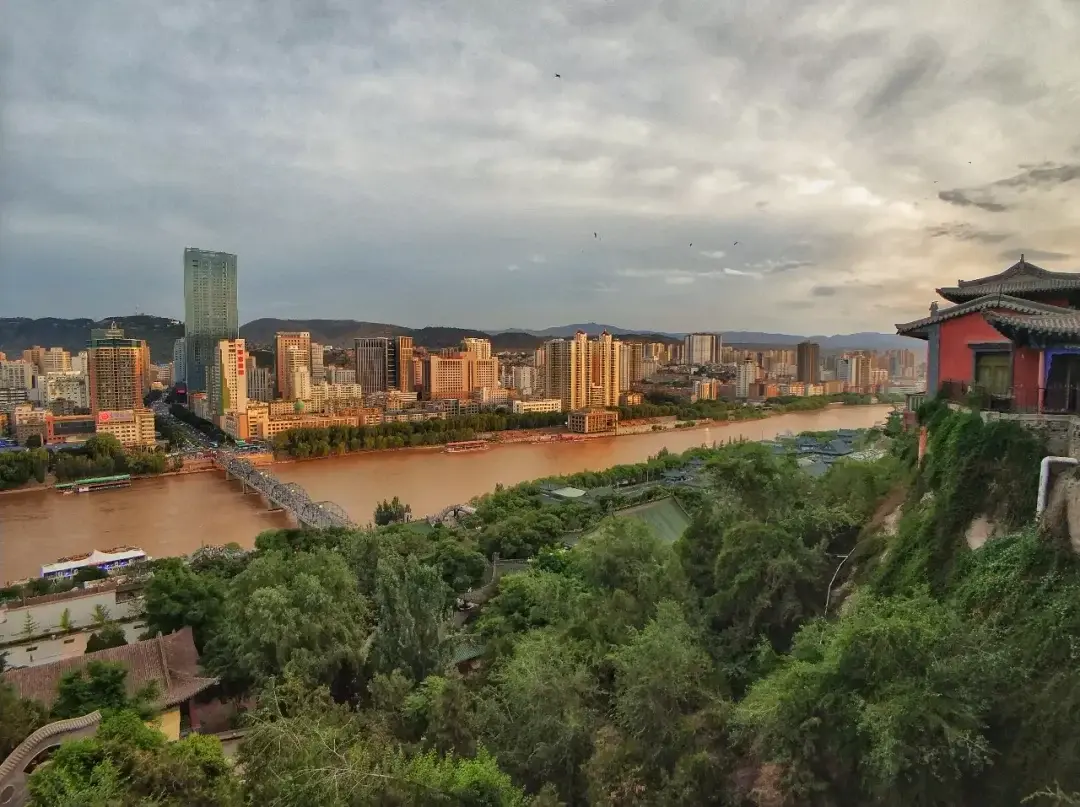 Lanzhou, Gansu story photo 57