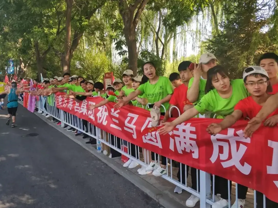 Lanzhou, Gansu story photo 98