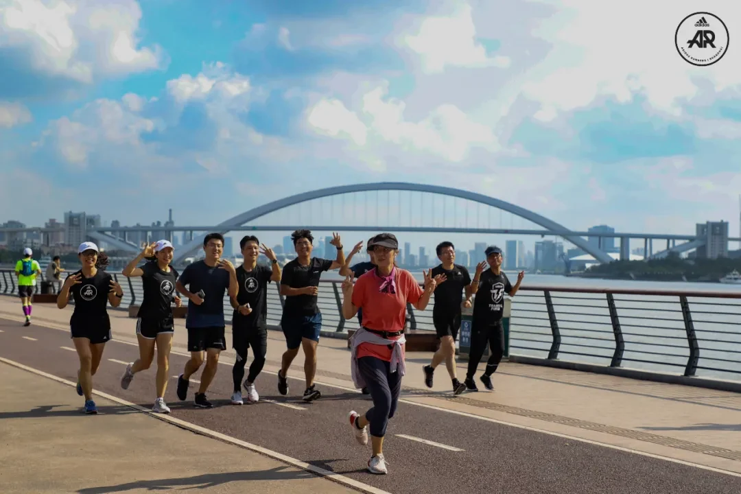 Shanghai Vertical Marathon photo 9