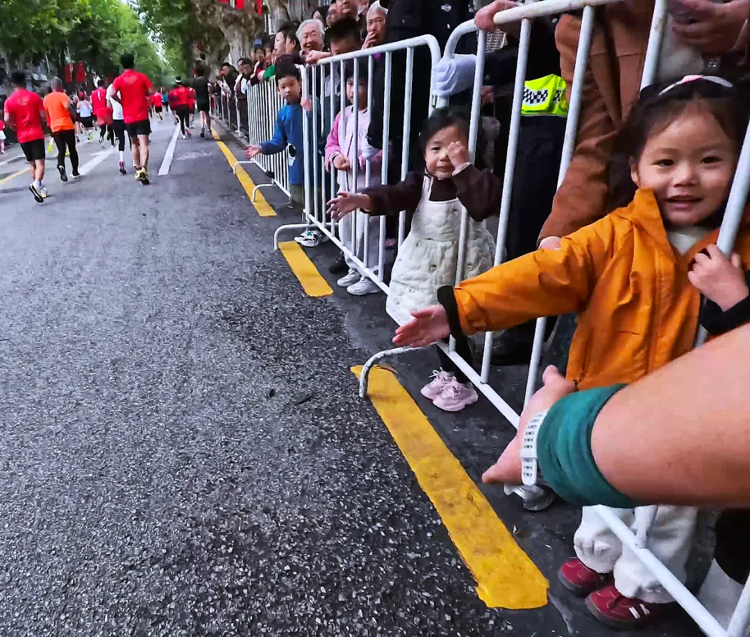 Xiangyang Marathon photo 84