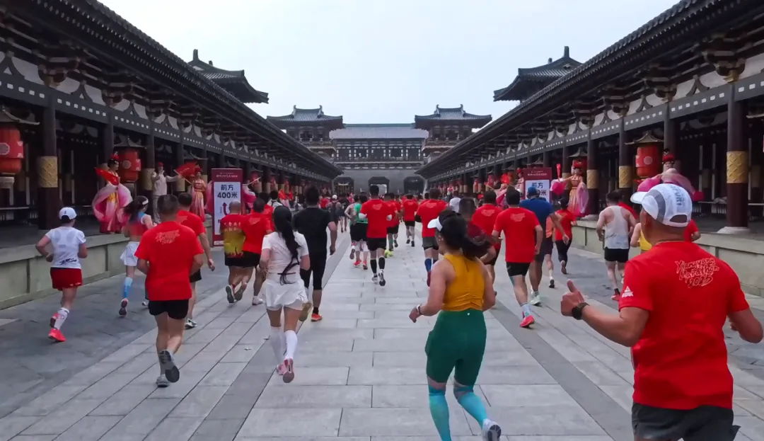 Xiangyang Marathon photo 92