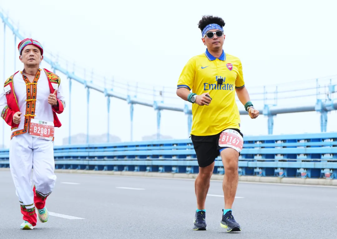 Xiangyang Marathon photo 102