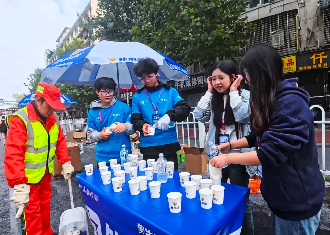 Xiangyang Marathon photo 109