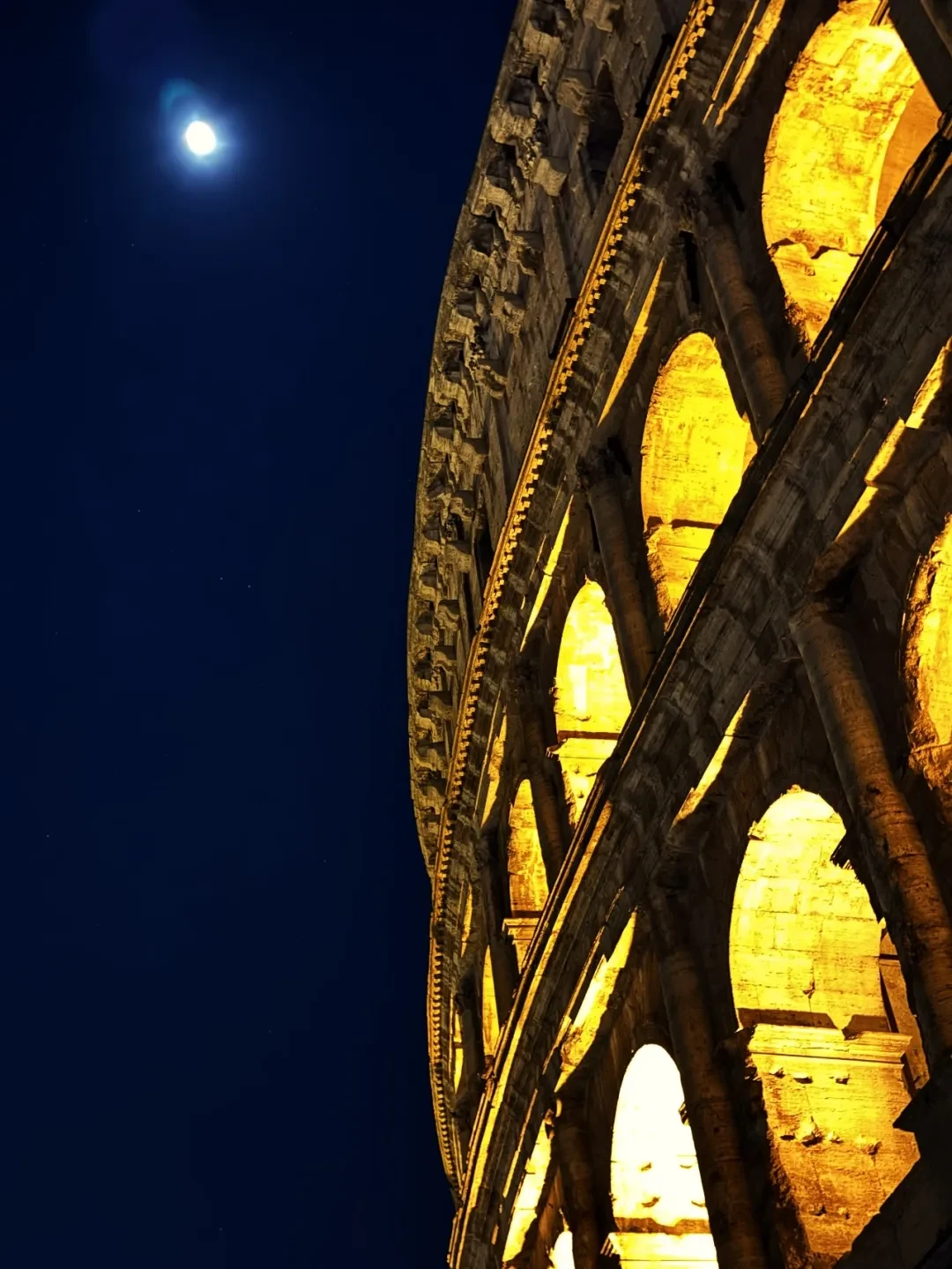 Colosseum at Night @Arsenan
