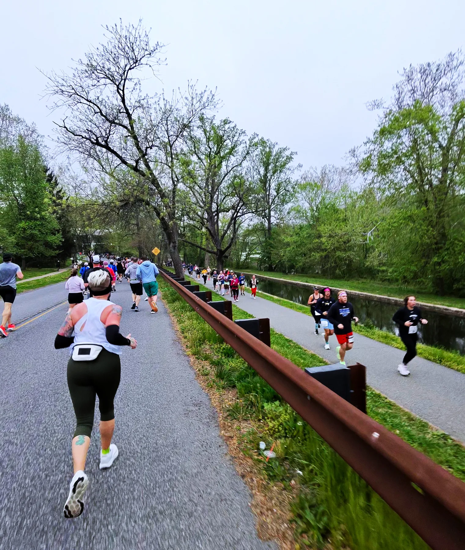 Runners climbing in the park
